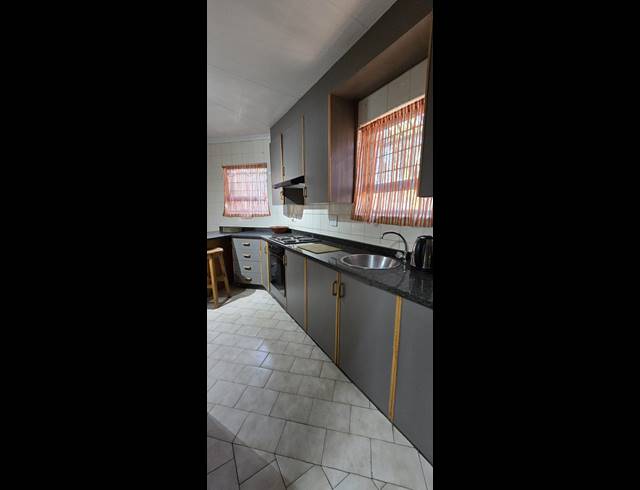 3 BEDROOM DUPLEX FOR SALE IN ARCADIA